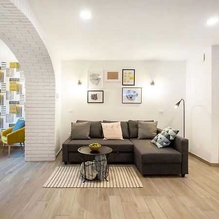 Castle Way Apartments Tamy เบลด ภายนอก รูปภาพ