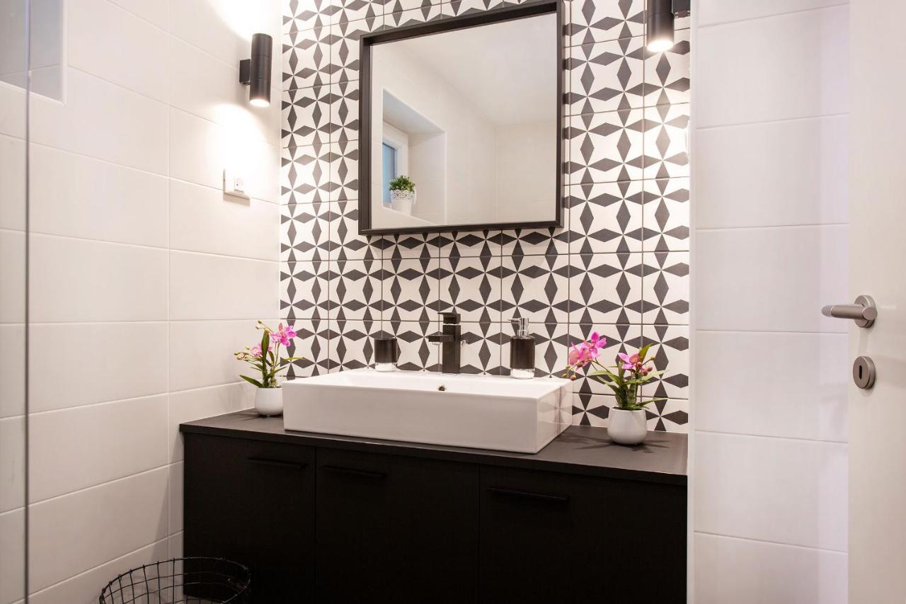 Castle Way Apartments Tamy เบลด ภายนอก รูปภาพ